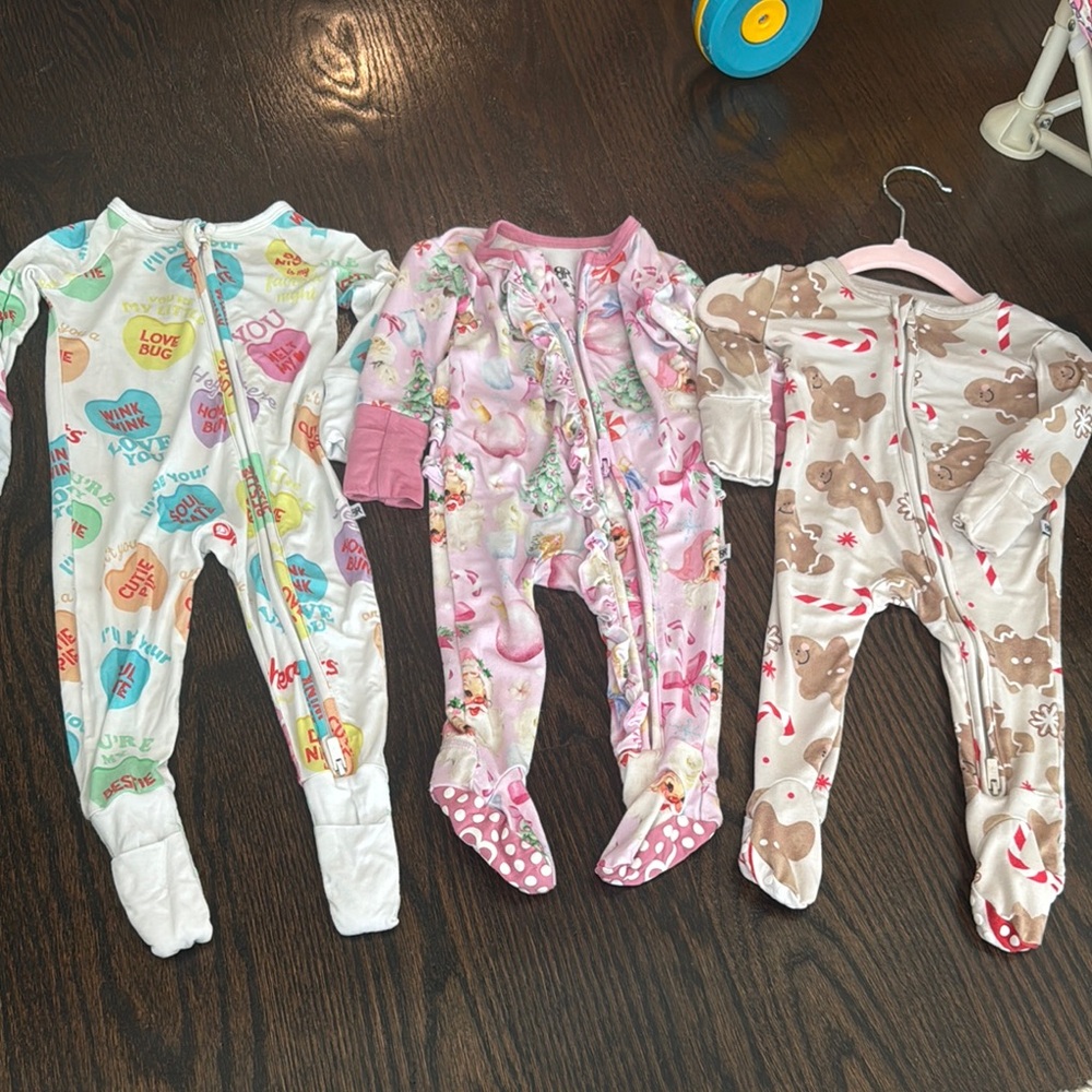 Bums & Roses Holiday Pj pack of 3 - one 3-6 month & 2 0-3 month - NO STAINS